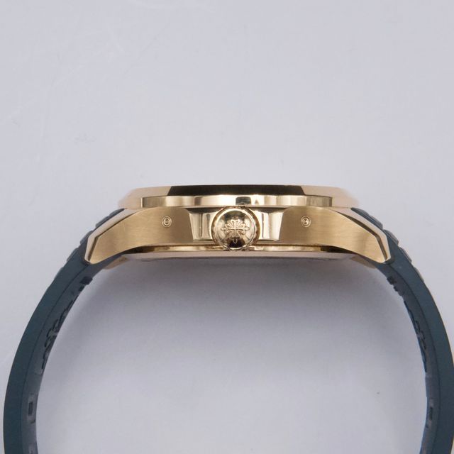 Patek Philippe Aquanaut 5261R-001 Image 4